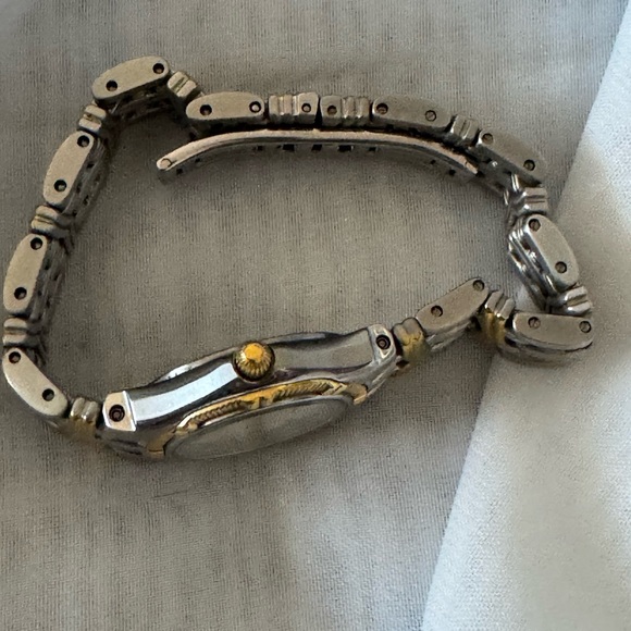 Vintage Citizen Watch - Mint just needs battery, good for parts or collection. - Picture 4 of 6